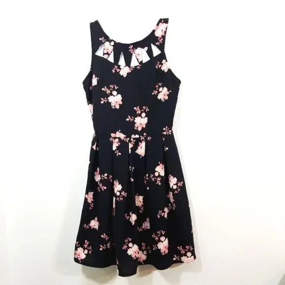 Empyre Floral cutout zipper detailing mini dress S - Picture 6 of 9